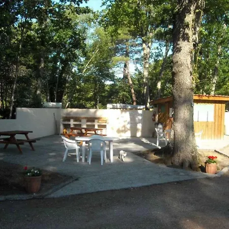 Camping 3 Etoiles - Efaide *