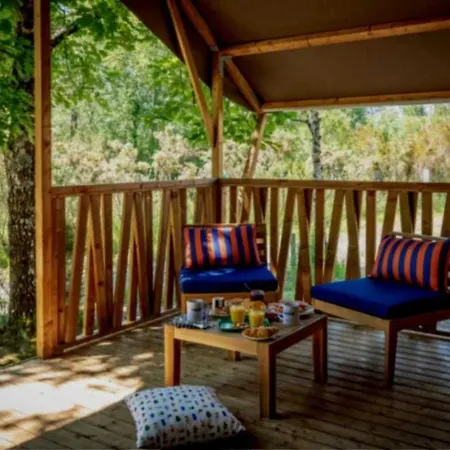 3 Etoiles - Efaide Campingplatz