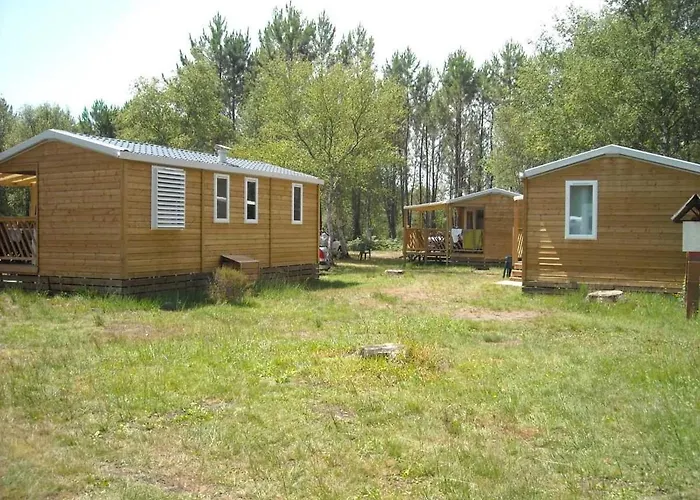 3 Etoiles - Efaide لاكانو